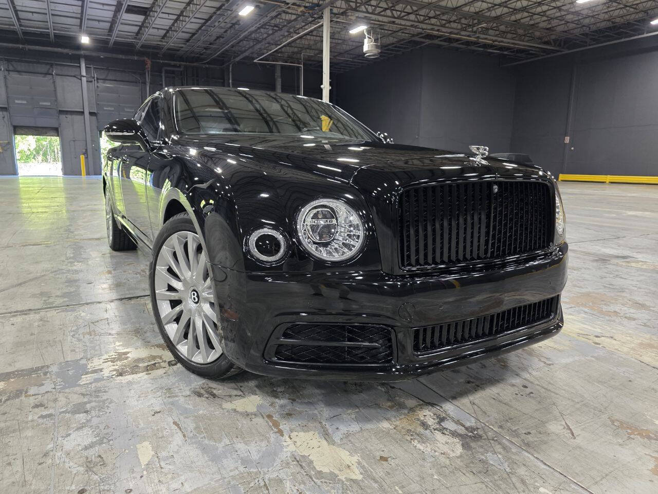 Used 2017 Bentley Mulsanne RWD image 17