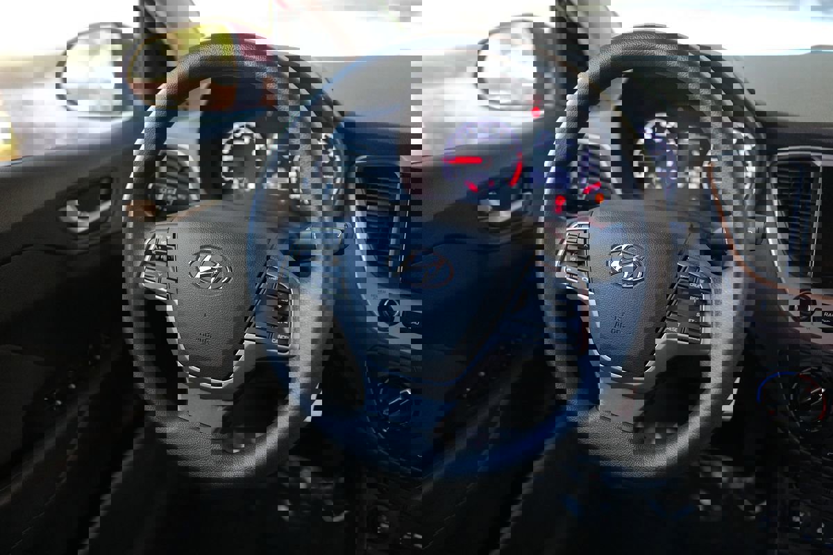 Used 2020 Hyundai Accent SE image 47