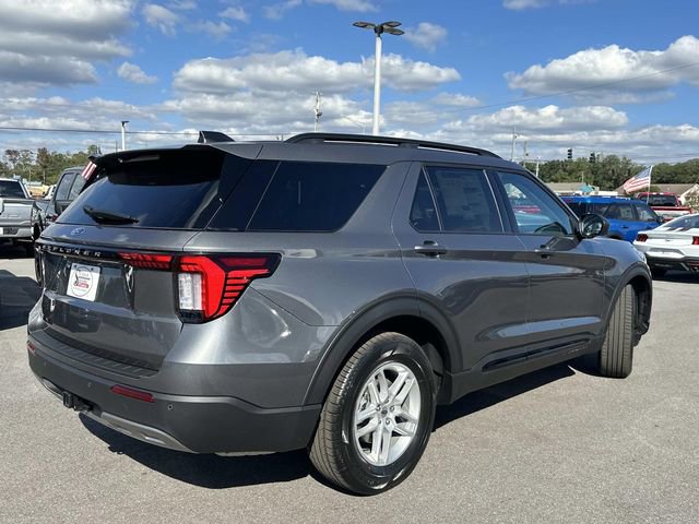 New 2026 Ford Explorer Active image 7