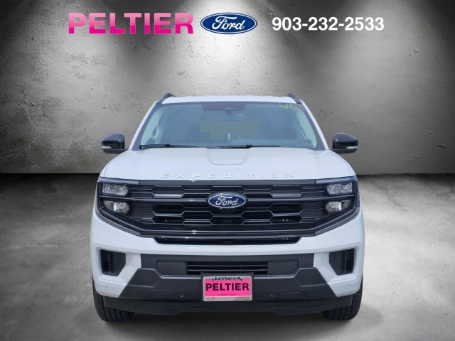 New 2026 Ford Expedition Active RWD image 2