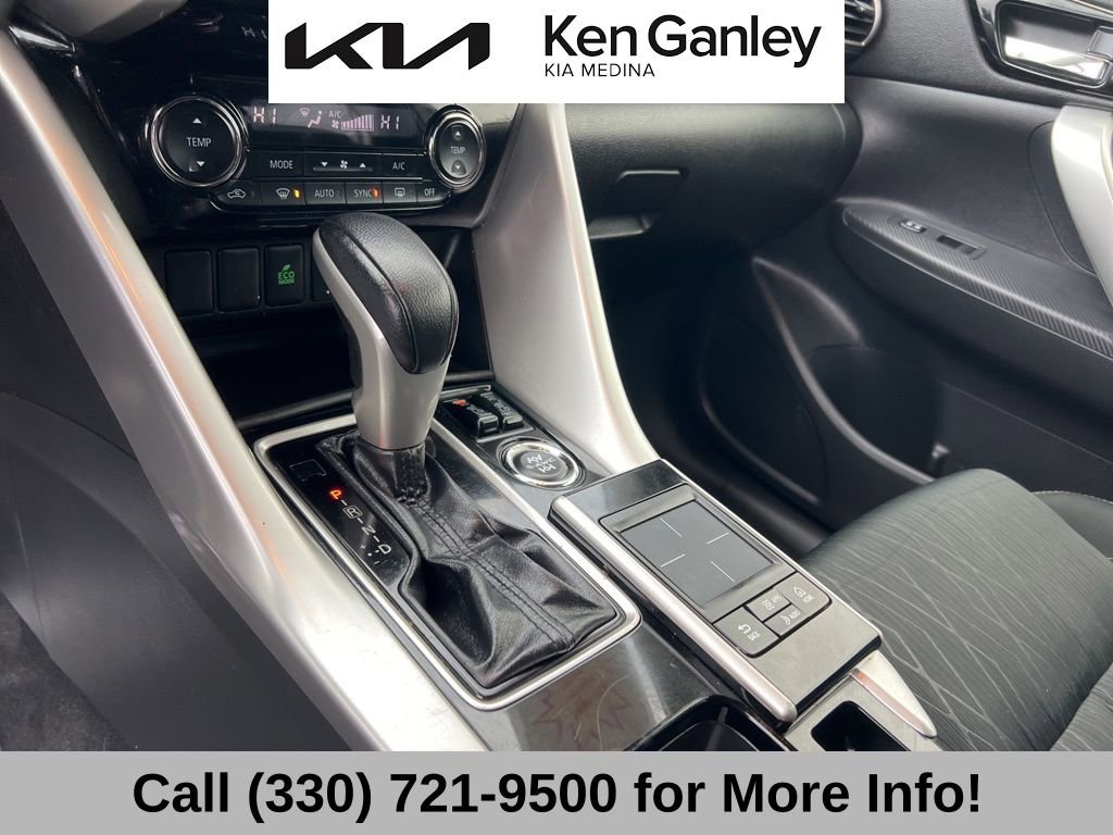 Used 2018 Mitsubishi Eclipse Cross SE image 34