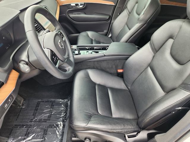 Used 2023 Volvo XC90 T8 Plus AWD/4WD image 13