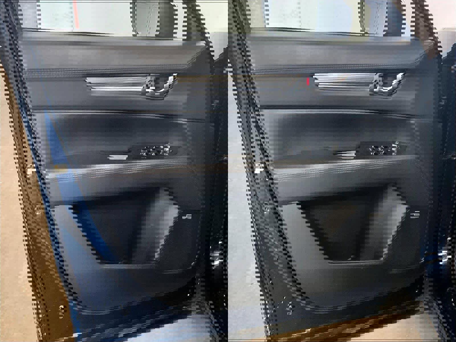 Used 2018 MAZDA CX-5 Grand Touring w/ Premium Package image 24