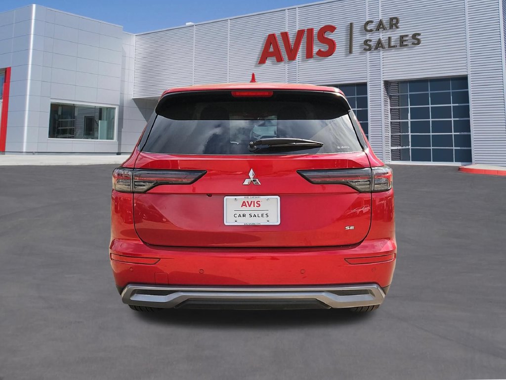 Used 2025 Mitsubishi Outlander SE AWD/4WD image 6