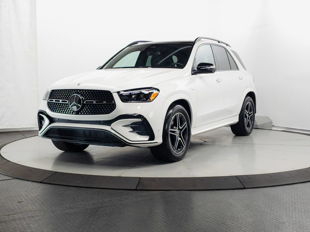 Used 2025 Mercedes-Benz GLE 450e 4MATIC image 3
