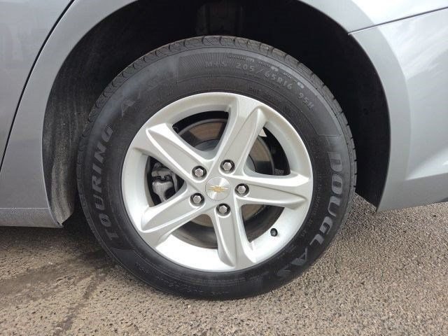 Used 2024 Chevrolet Malibu LT FWD image 47