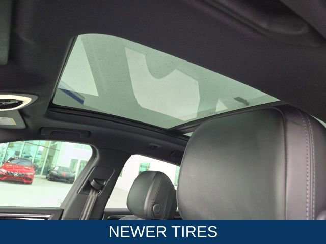 Used 2024 Porsche Macan image 6