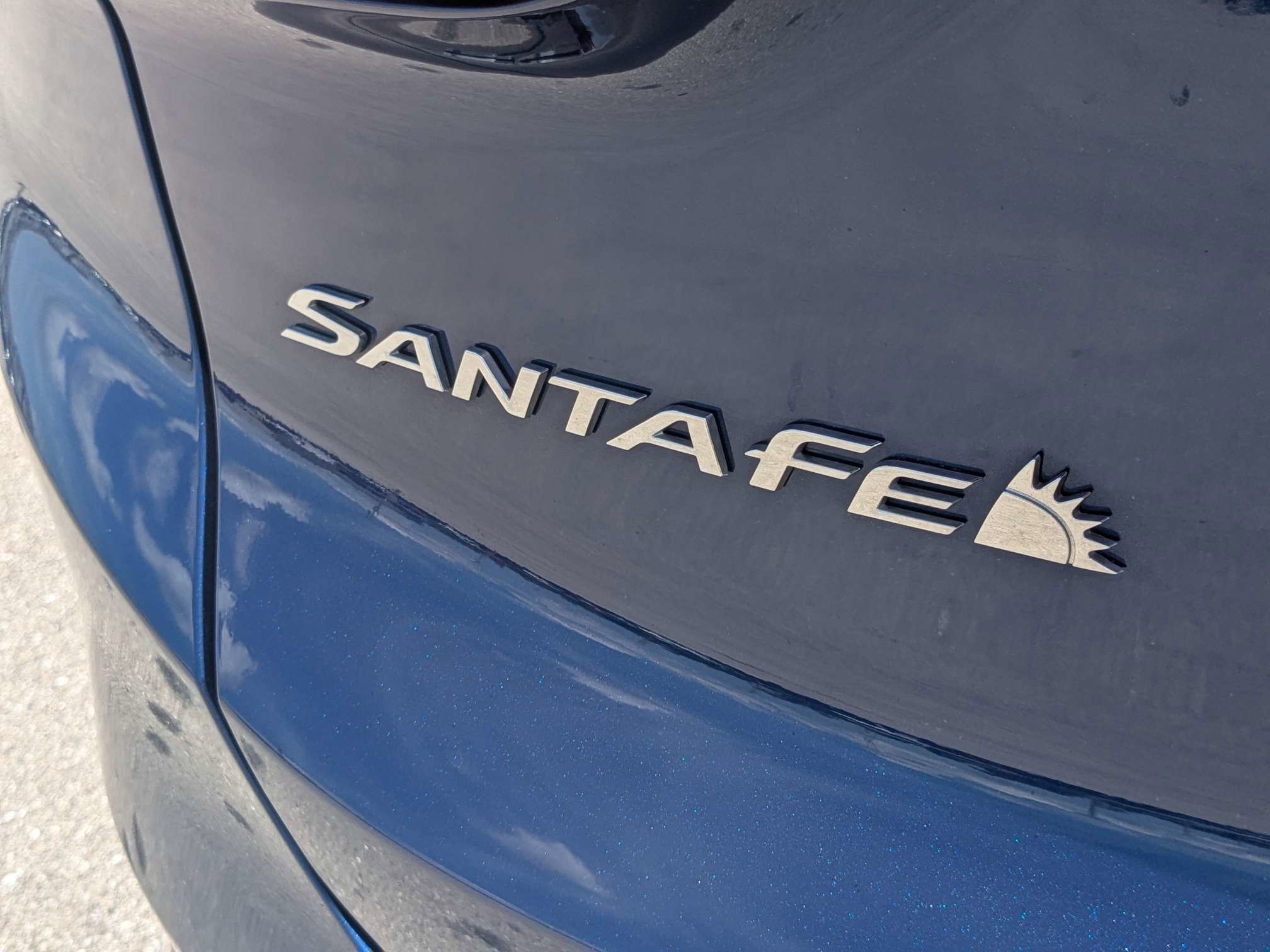 Used 2023 Hyundai Santa Fe SE w/ Cargo Package AWD/4WD image 13