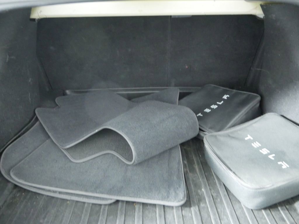 Used 2022 Tesla Model 3 Performance AWD/4WD image 17
