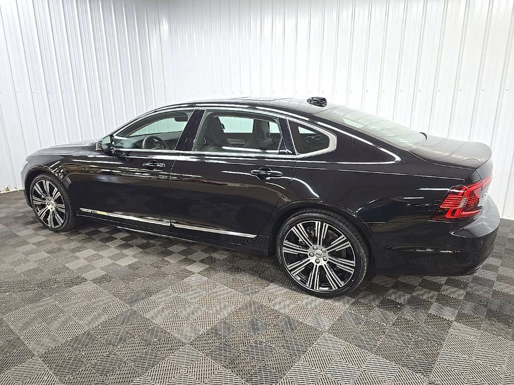 Used 2025 Volvo S90 B6 Plus AWD/4WD image 4
