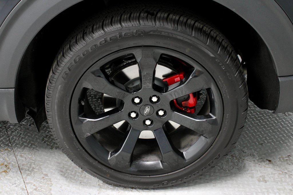 Used 2022 Ford Explorer ST w/ ST High-Performance Pack image 19