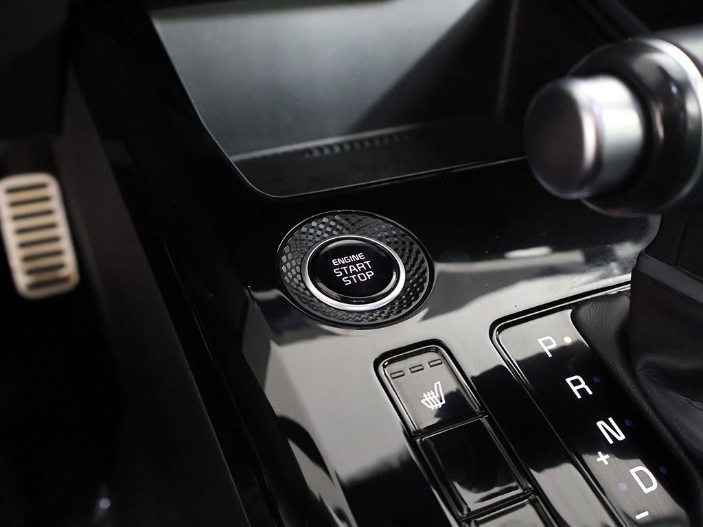 Used 2023 Kia Niro EX Touring image 42