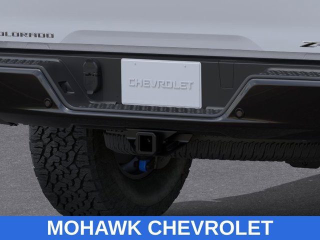 New 2026 Chevrolet Colorado ZR2 w/ Technology Package AWD/4WD image 14