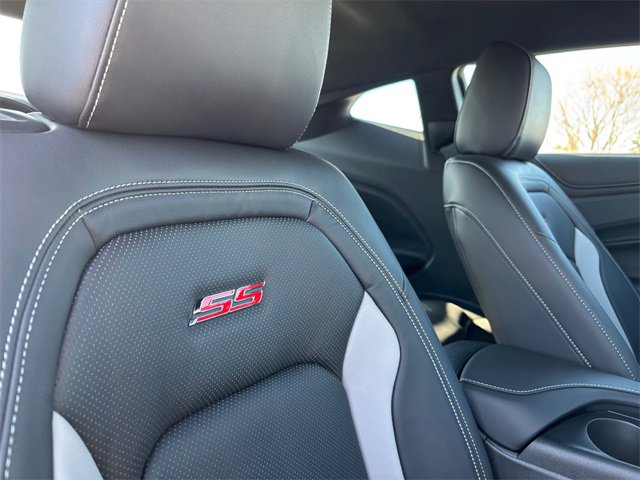 Used 2023 Chevrolet Camaro SS image 30