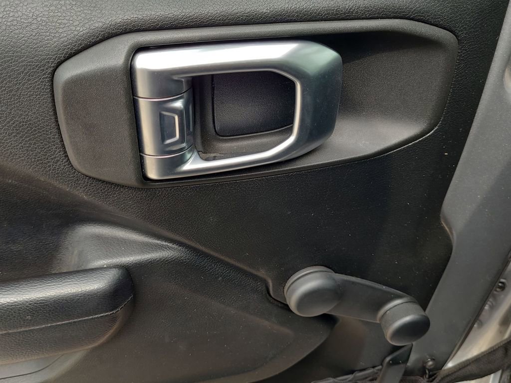 Used 2020 Jeep Wrangler Unlimited Sport AWD/4WD image 24