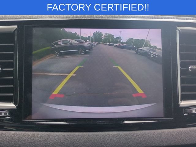 Certified 2024 Chrysler Pacifica Touring-L FWD image 24