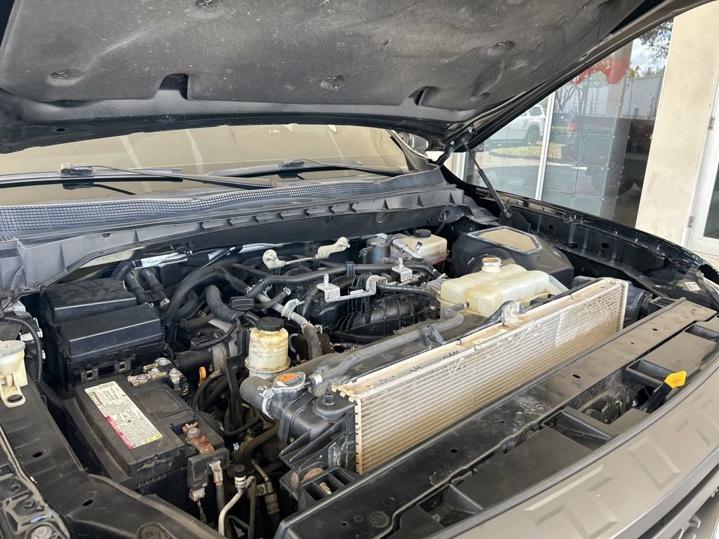 Used 2021 Nissan Titan PRO-4X w/ Pro-4x Convenience Package AWD/4WD image 12
