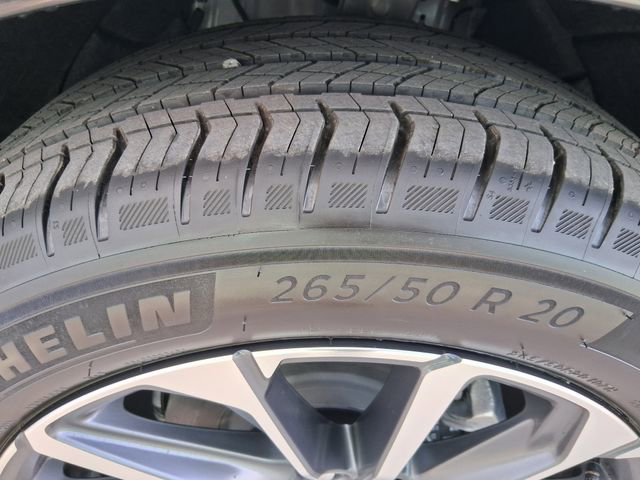 New 2026 Cadillac Lyriq Sport image 29