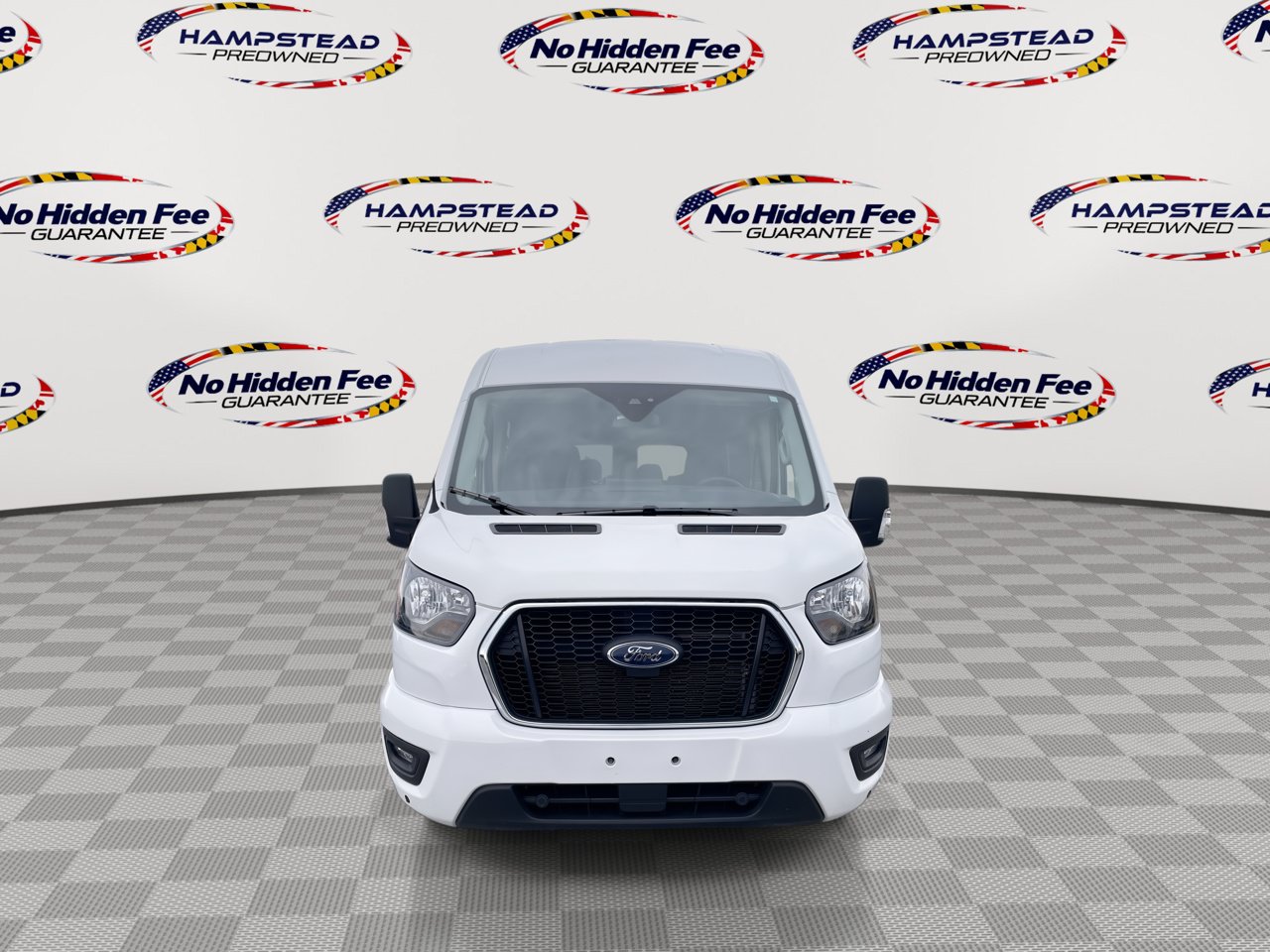 Used 2025 Ford Transit 350 XLT RWD image 4