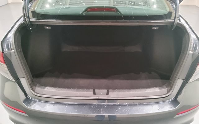 Used 2025 Honda Civic Sport image 14