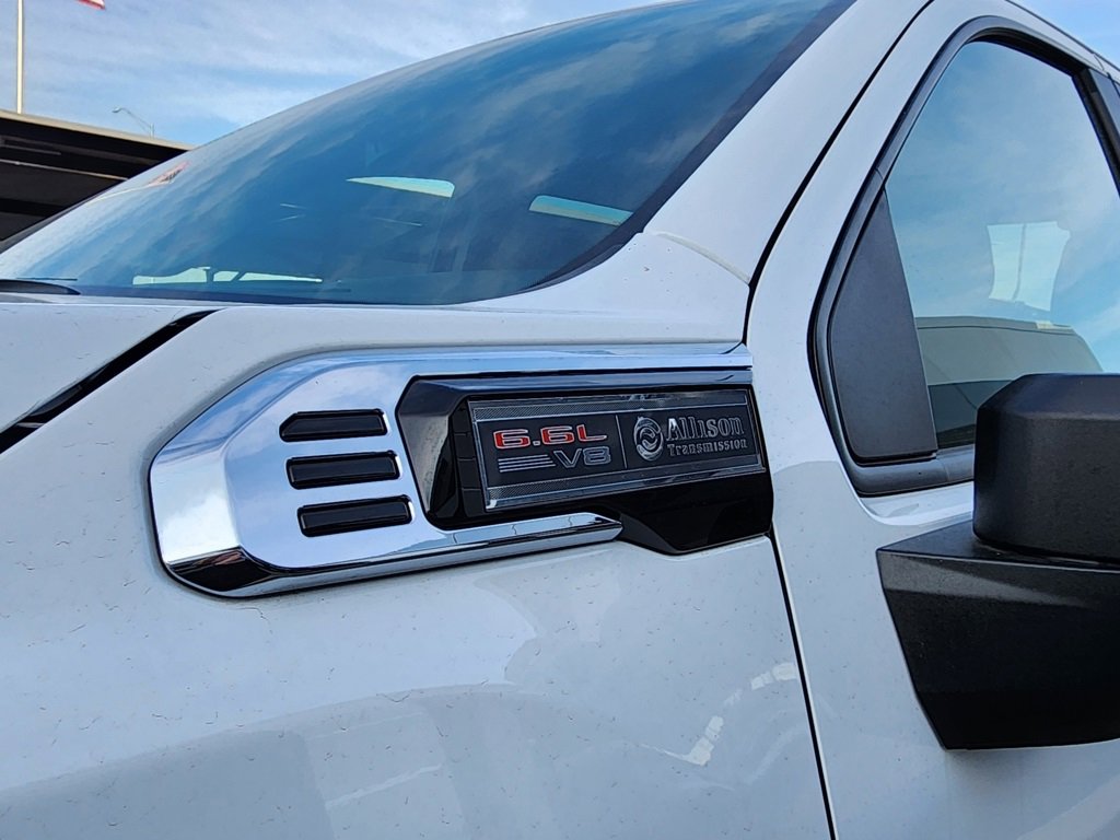 New 2026 GMC Sierra 2500 Pro image 10