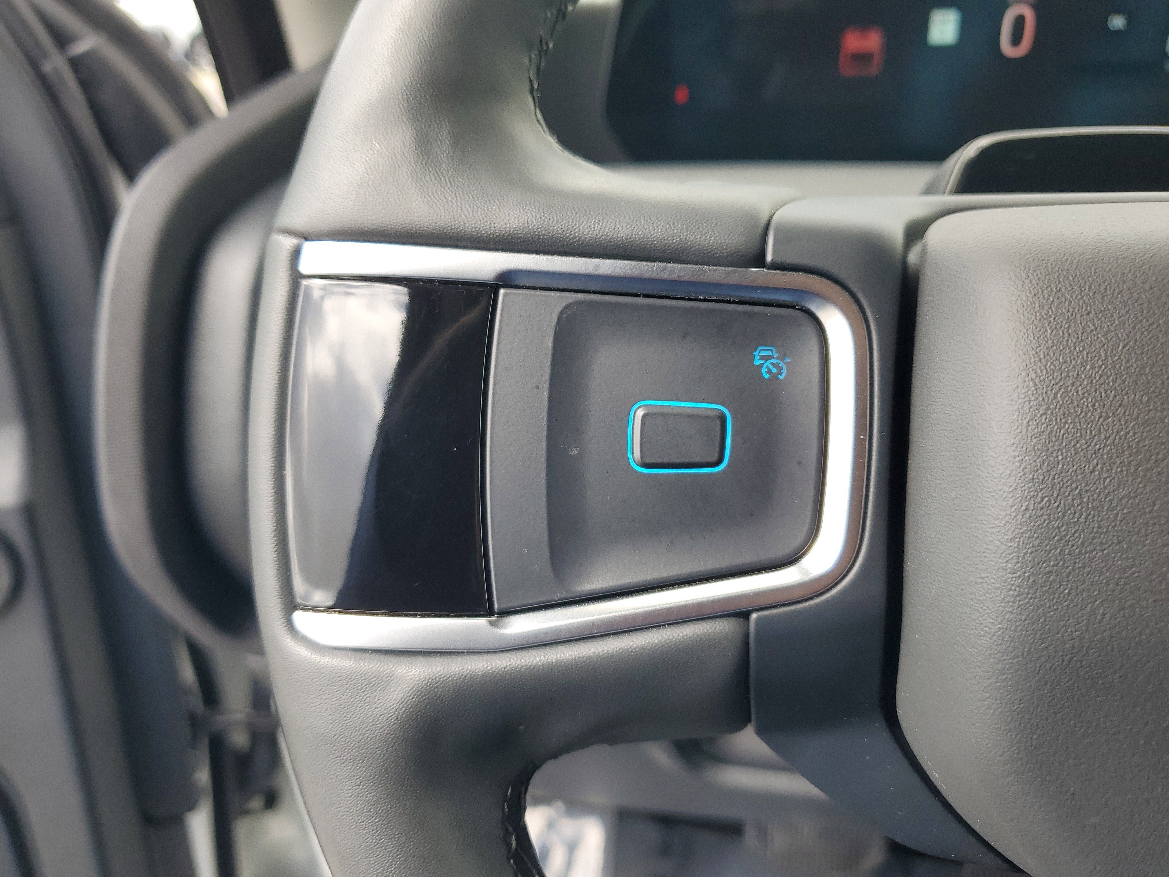 Used 2025 Ford Expedition Active image 23