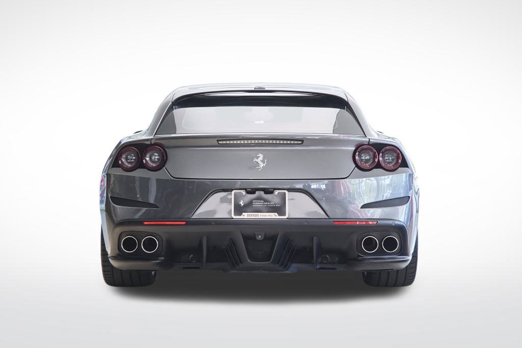Used 2018 Ferrari GTC4Lusso image 4
