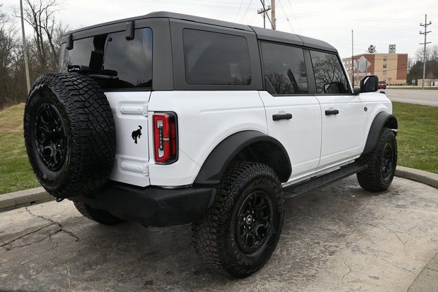 Used 2023 Ford Bronco Wildtrak image 5