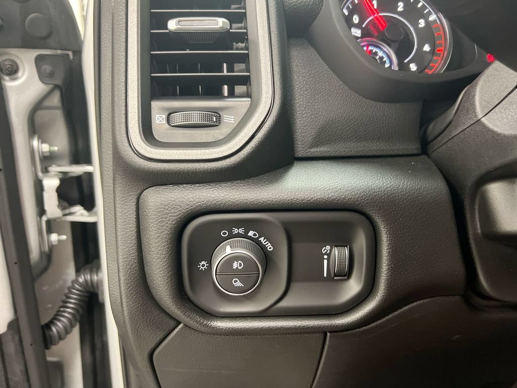 New 2026 RAM 3500 Tradesman AWD/4WD image 14