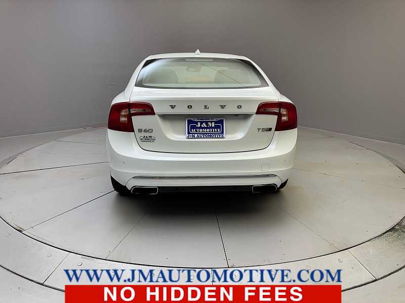Used 2018 Volvo S60 T5 Inscription Platinum AWD/4WD image 4