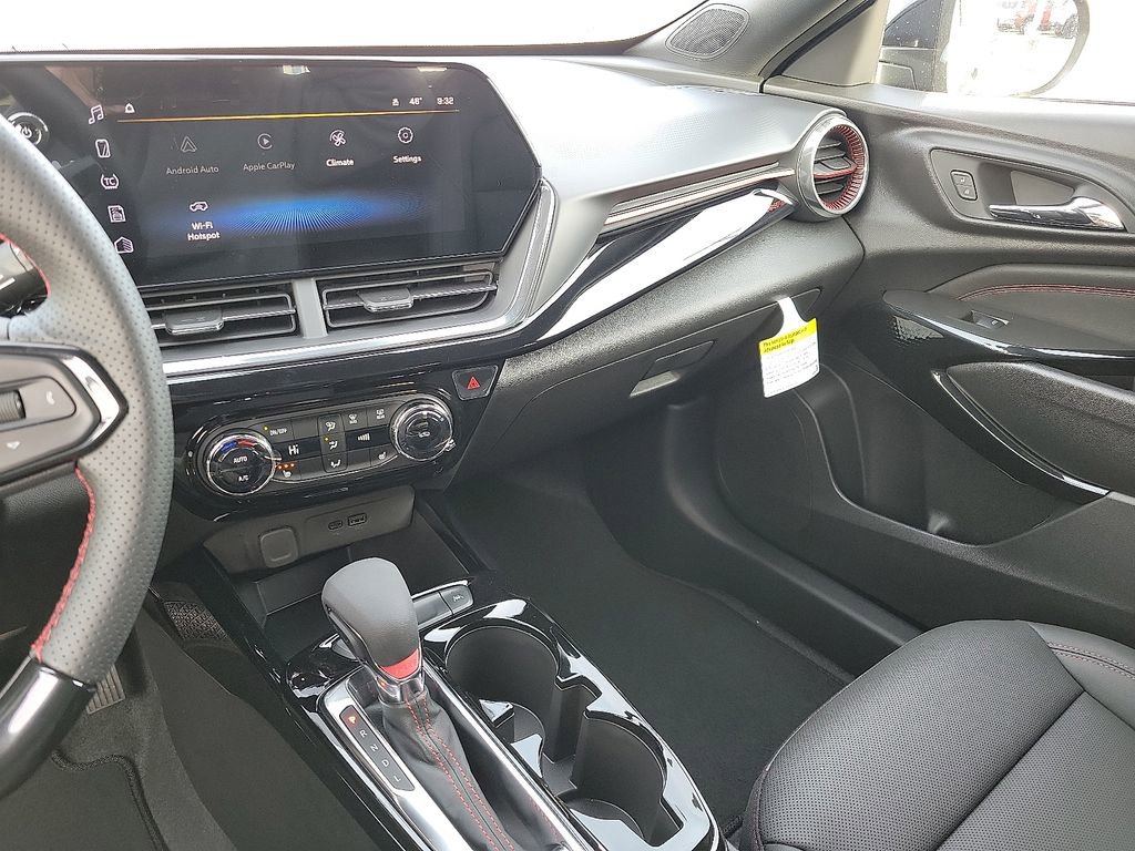 New 2026 Chevrolet Trax RS w/ Driver Confidence Package image 20