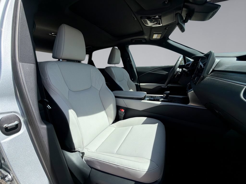 Certified 2023 Lexus RX 350 Premium w/ Cold Area Package FWD image 16