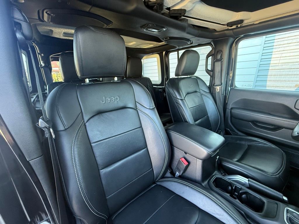 Used 2019 Jeep Wrangler Unlimited Sahara w/ Quick Order Package 24M Moab AWD/4WD image 53