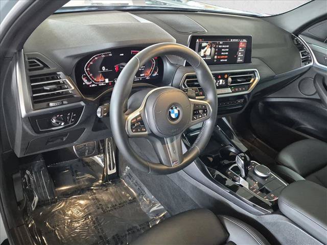 Used 2024 BMW X3 sDrive30i w/ M Sport Package RWD image 10
