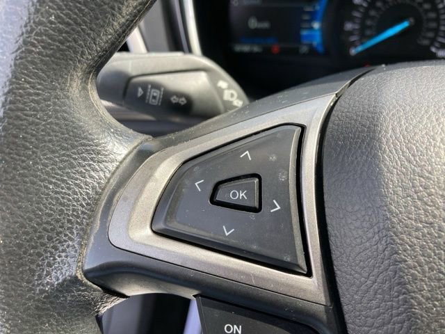 Used 2020 Ford Fusion SE FWD image 14