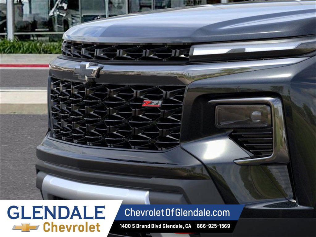 New 2026 Chevrolet Traverse Z71 w/ Driver Confidence Package image 13