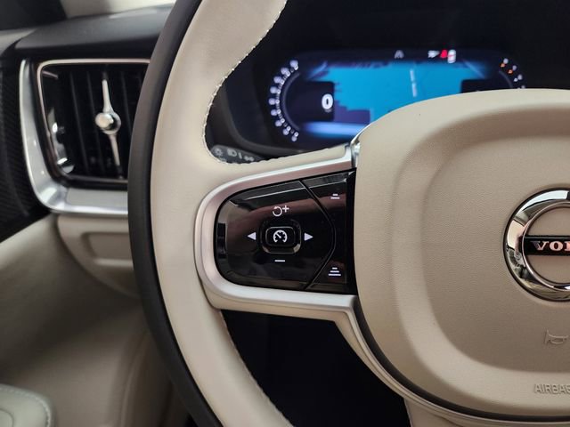 New 2026 Volvo V60 B5 Cross Country Plus w/ Protection Package Premier image 28