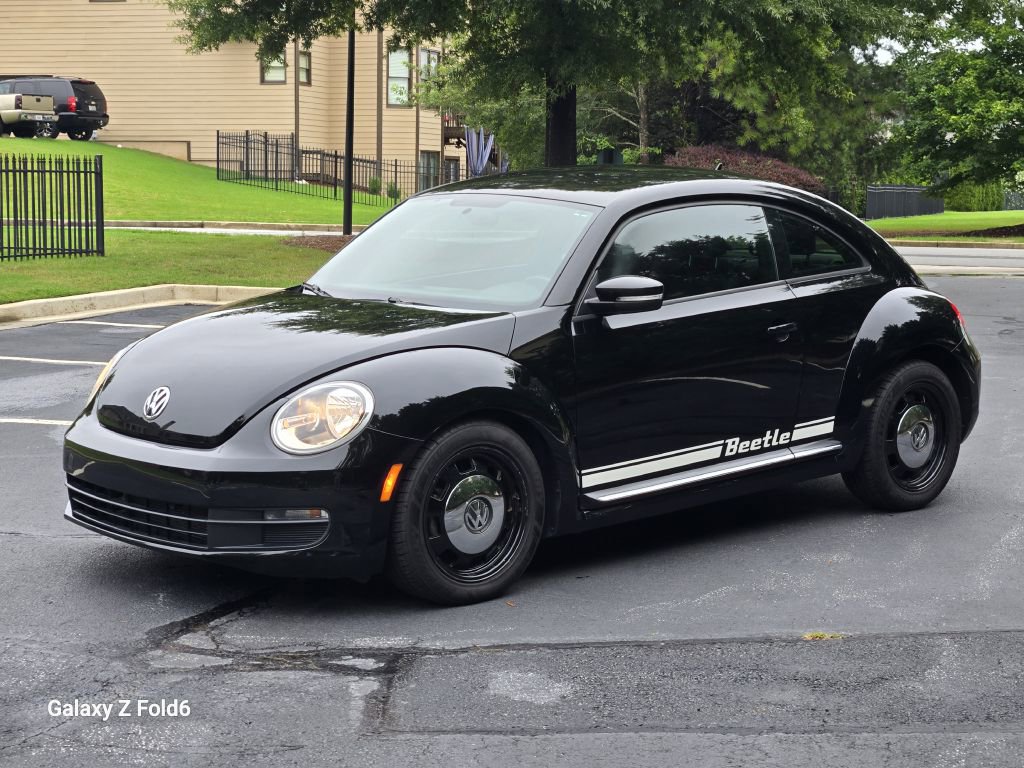 Used 2013 Volkswagen Beetle 2.5