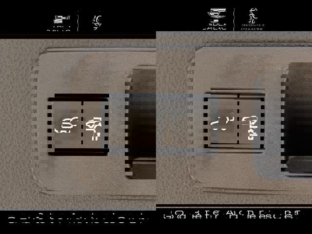 Used 2025 Lexus LX 600 4WD w/ Accessory Package (2T) image 30