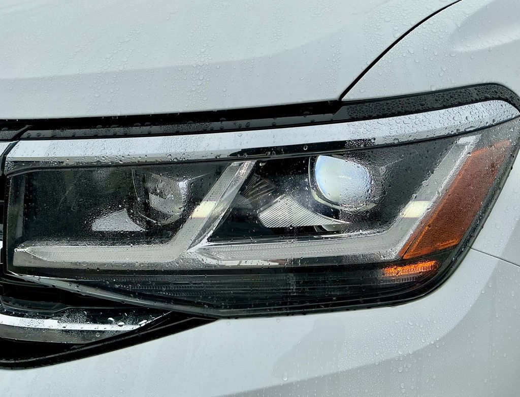 Used 2022 Volkswagen Atlas SEL Premium AWD/4WD image 10