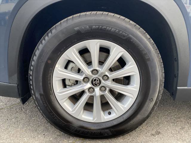 Certified 2025 Toyota Grand Highlander AWD image 10