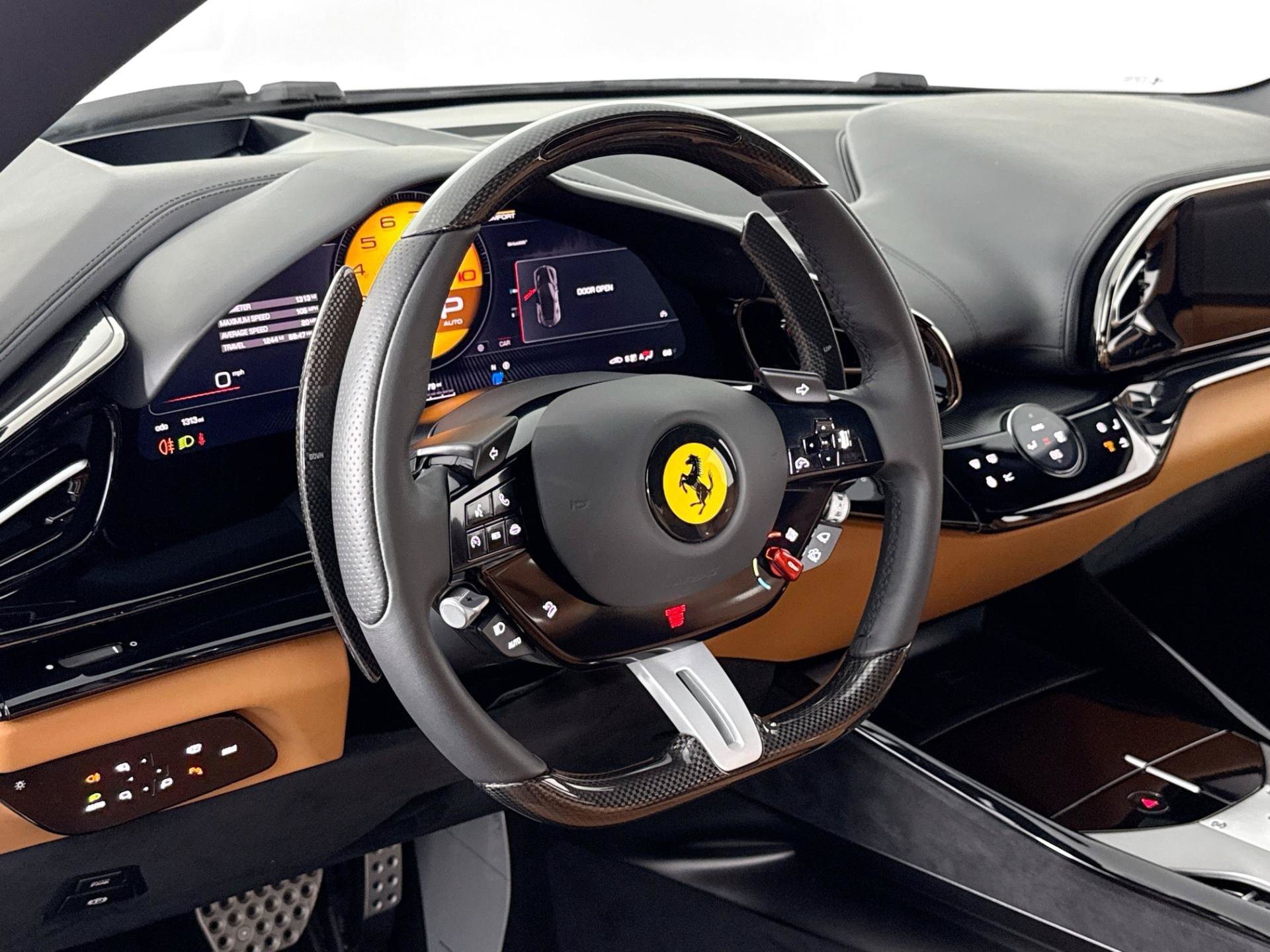 Used 2026 Ferrari Purosangue AWD/4WD image 5