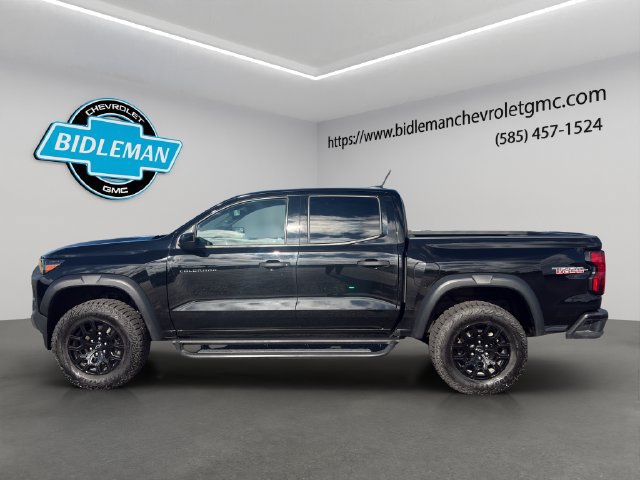 Used 2024 Chevrolet Colorado Trail Boss w/ Safety Package AWD/4WD image 4