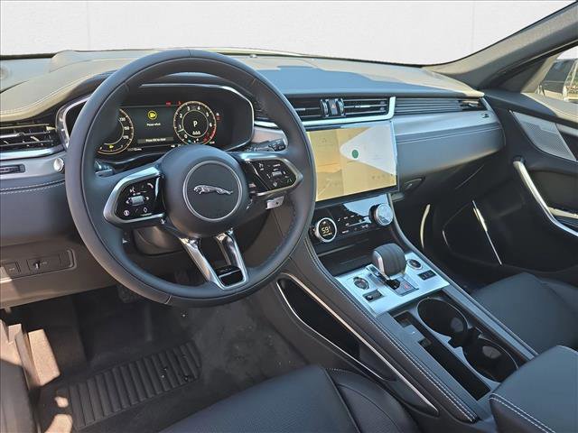 New 2026 Jaguar F-PACE R-Dynamic S image 13