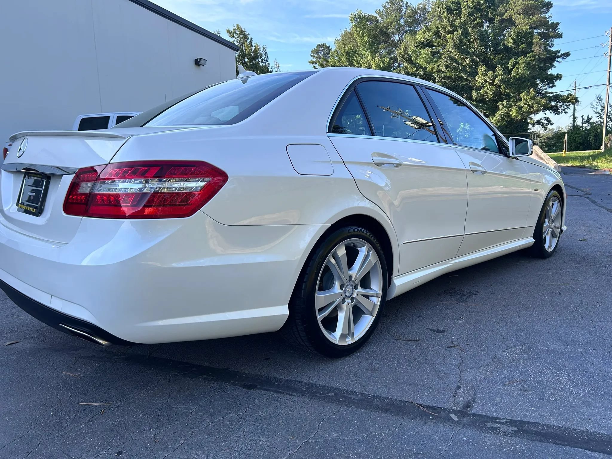 Used 2012 Mercedes-Benz E 350 Sedan image 4