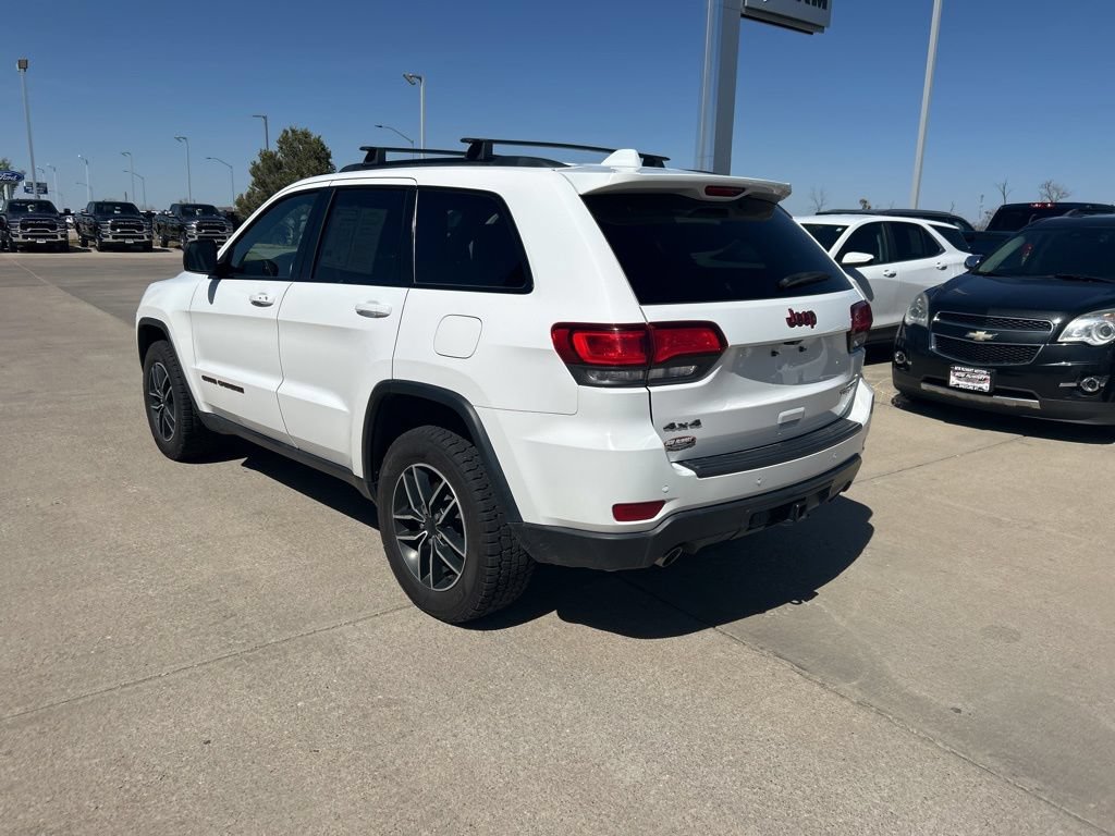 Used 2021 Jeep Grand Cherokee Trailhawk AWD/4WD image 2