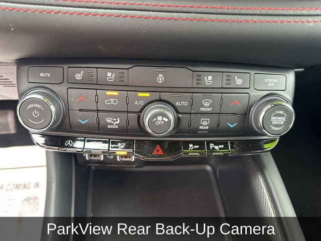 Used 2024 Dodge Durango GT AWD/4WD image 23