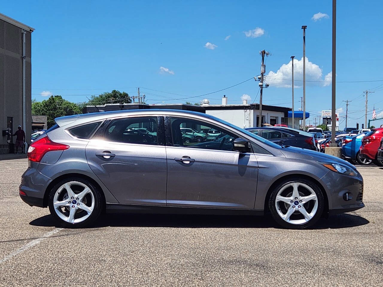 Used 2014 Ford Focus Titanium image 11