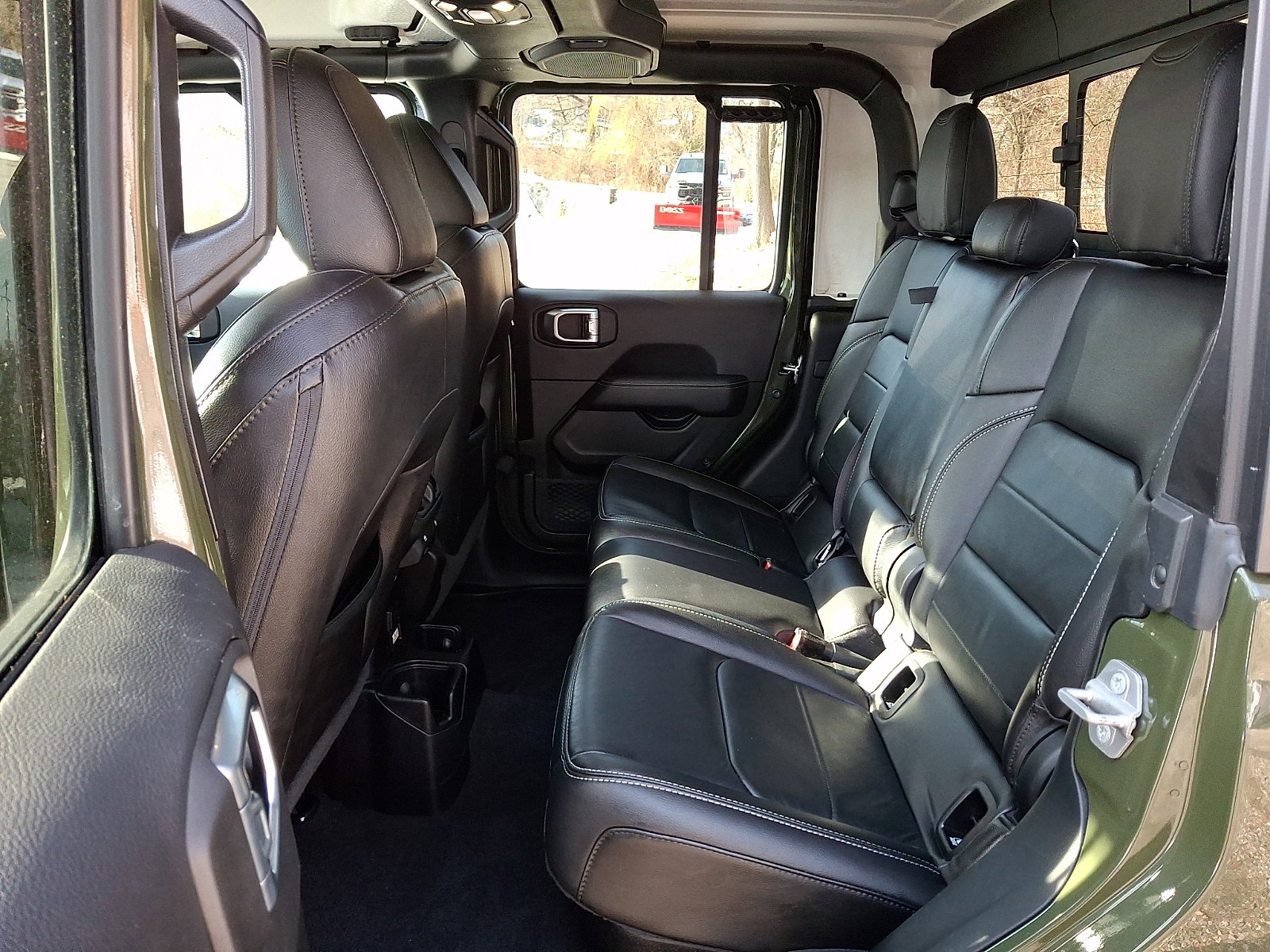 Certified 2021 Jeep Gladiator Overland w/ Popular Equipment Package image 10