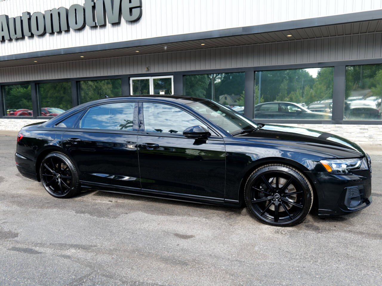Used 2022 Audi S8 w/ S8 Comfort Plus Package image 3